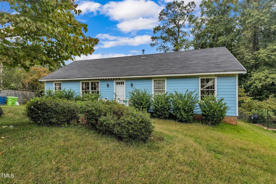 Exterior before remodel